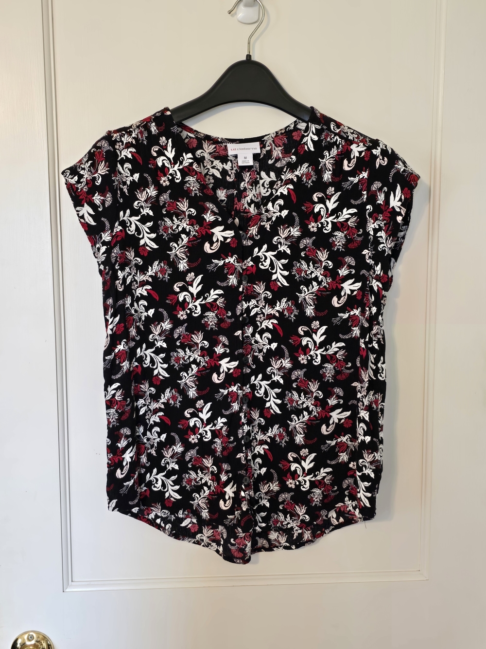 Liz Claiborne Black Floral Short Sleeve Blouse with White & Red Accents